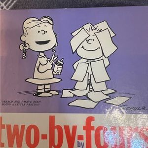 2 vintage snoopy books